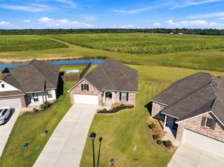 7962 Lecompte Townes, Iowa, LA 70647