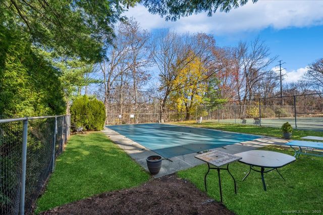 66 Wilton Crest 66, Wilton, CT 06897