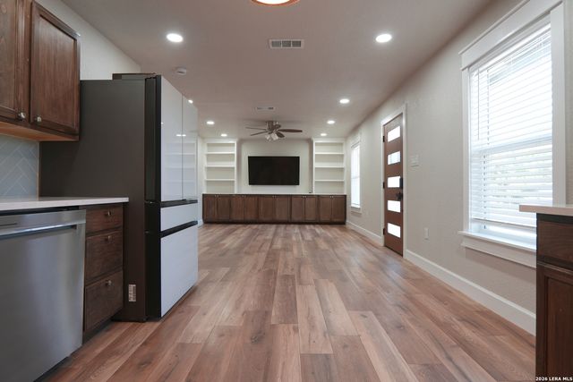 6086 Castle Hunt, San Antonio, TX 78218