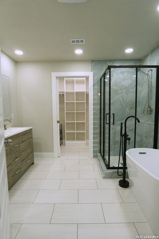 6086 Castle Hunt, San Antonio, TX 78218