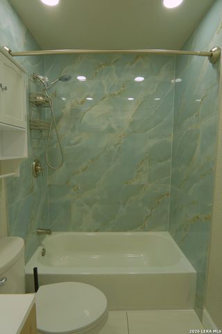 6086 Castle Hunt, San Antonio, TX 78218