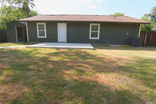 6086 Castle Hunt, San Antonio, TX 78218