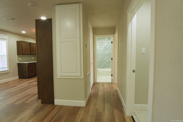 6086 Castle Hunt, San Antonio, TX 78218