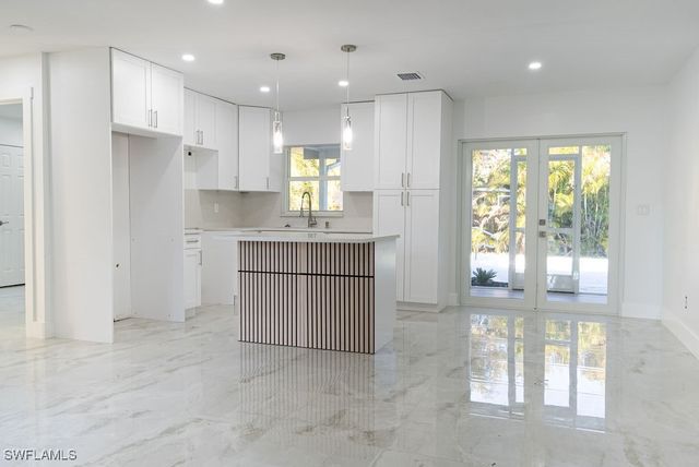 5431 23rd AVE SW, Naples, FL 34116