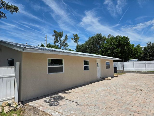 503 OLIVE AVENUE, Nokomis, FL 34275