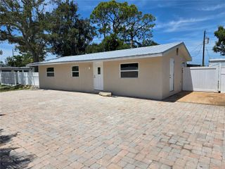 503 OLIVE AVENUE, Nokomis, FL 34275