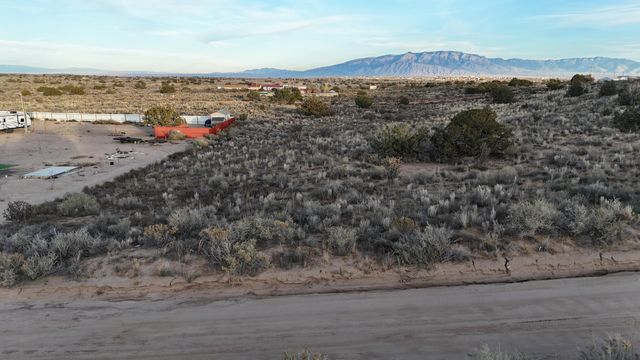 21ST Street NW, Rio Rancho, NM 87144