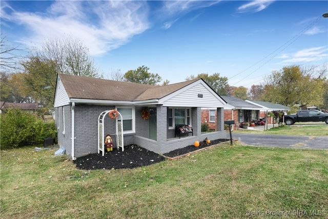 1121 S Sherwood Avenue, Clarksville, IN 47129