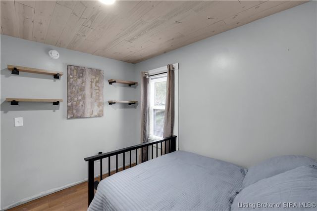 1121 S Sherwood Avenue, Clarksville, IN 47129