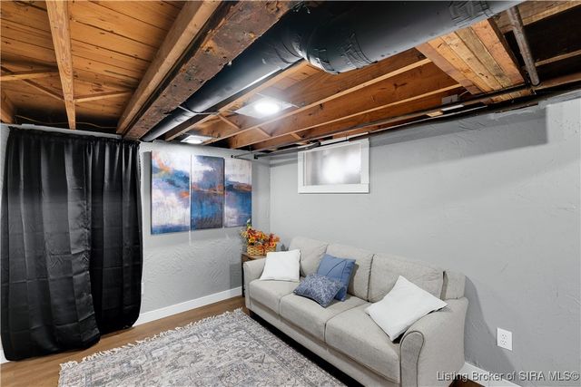 1121 S Sherwood Avenue, Clarksville, IN 47129