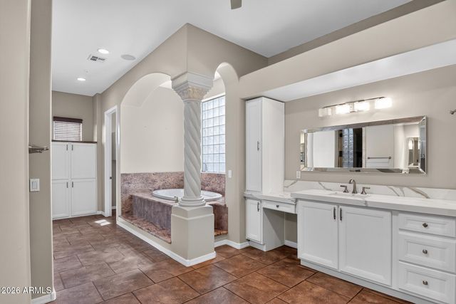 17926 W COLTER Street, Litchfield Park, AZ 85340