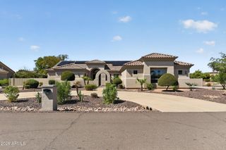 17926 W COLTER Street, Litchfield Park, AZ 85340