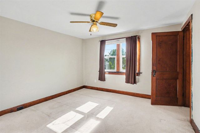 333 W 17th Street, Holland, MI 49423