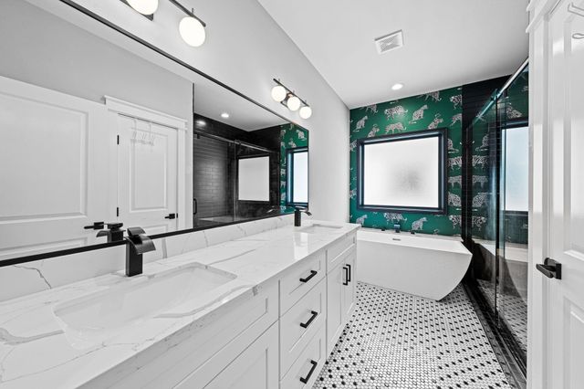 6476 T C Jester Boulevard, Houston, TX 77091