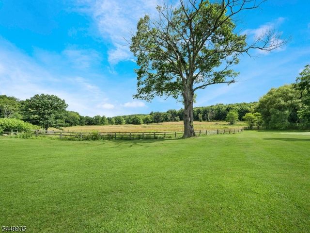 17 Fergerson Rd, Wantage Twp., NJ 07461