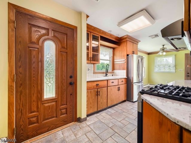 17 Fergerson Rd, Wantage Twp., NJ 07461