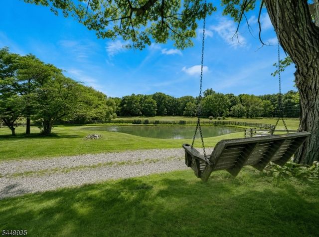 17 Fergerson Rd, Wantage Twp., NJ 07461