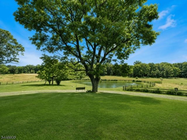 17 Fergerson Rd, Wantage Twp., NJ 07461