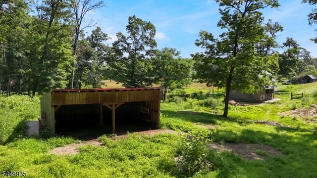 17 Fergerson Rd, Wantage Twp., NJ 07461