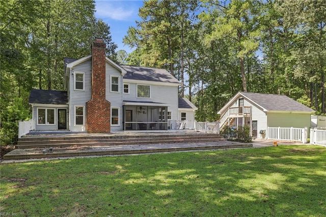609 Fairfield DR, Chesapeake, VA 23322