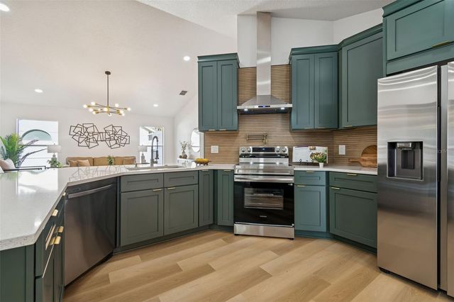 8443 RIDGEBROOK CIRCLE, Odessa, FL 33556