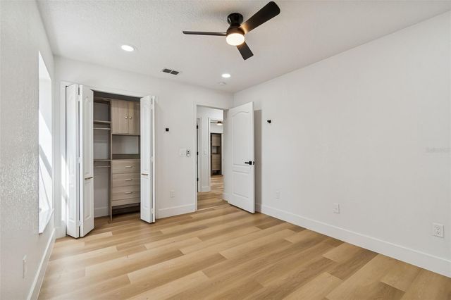 8443 RIDGEBROOK CIRCLE, Odessa, FL 33556