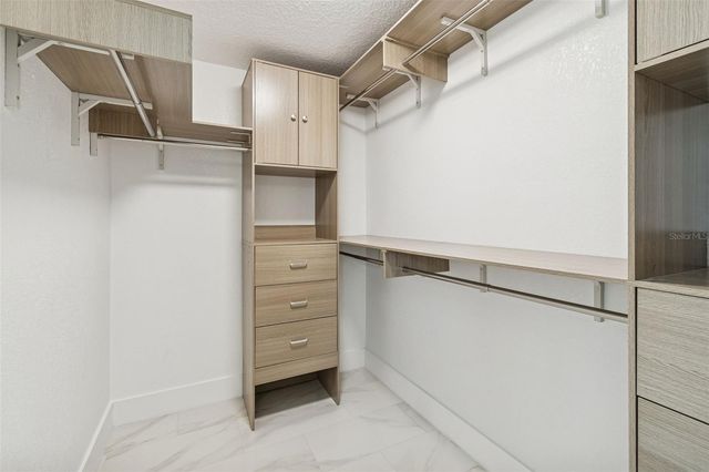 8443 RIDGEBROOK CIRCLE, Odessa, FL 33556