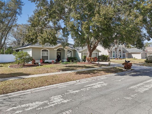 8443 RIDGEBROOK CIRCLE, Odessa, FL 33556