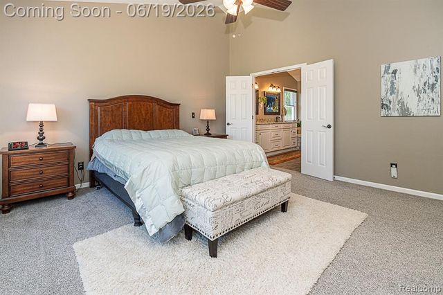 1815 Ring Neck Drive, Rochester, MI 48307