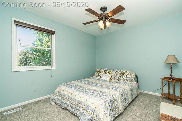 1815 Ring Neck Drive, Rochester, MI 48307