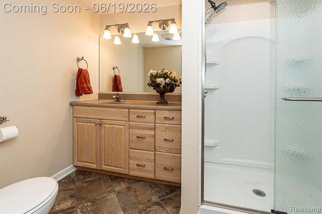 1815 Ring Neck Drive, Rochester, MI 48307