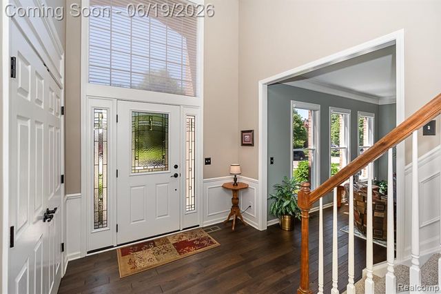 1815 Ring Neck Drive, Rochester, MI 48307