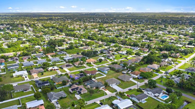 489 SE Evergreene Terrace, Port St Lucie, FL 34983