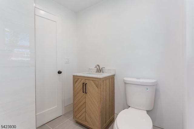 325 Hollywood Ave, Hillside Twp., NJ 07205