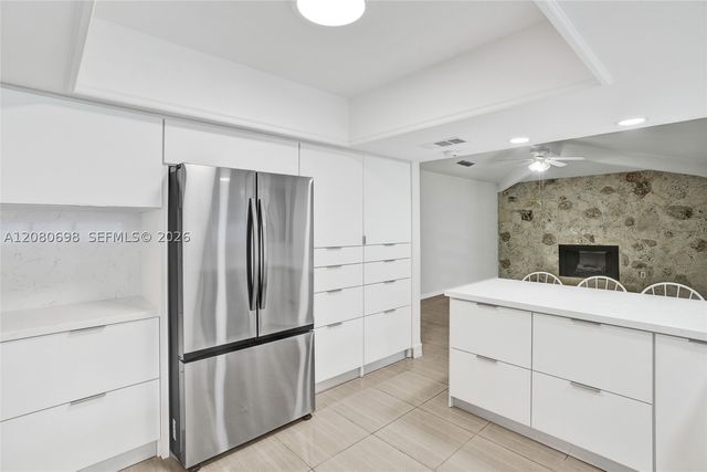 8260 SW 88th St, Miami, FL 33156