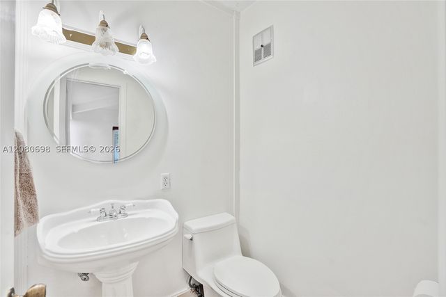 8260 SW 88th St, Miami, FL 33156