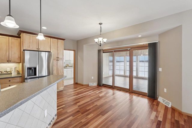 551 Fargo Trail, Madison, WI 53562