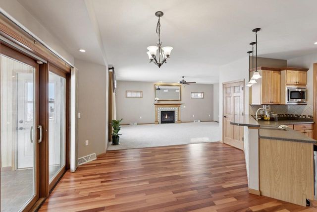 551 Fargo Trail, Madison, WI 53562