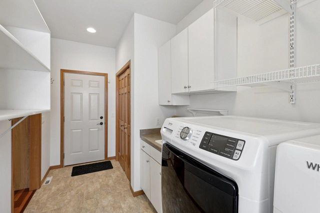 551 Fargo Trail, Madison, WI 53562