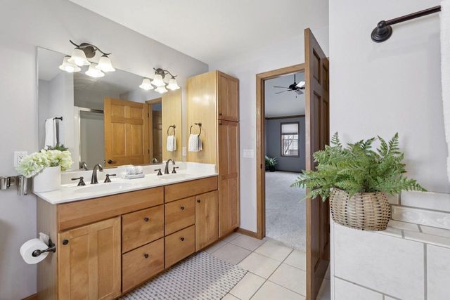 551 Fargo Trail, Madison, WI 53562