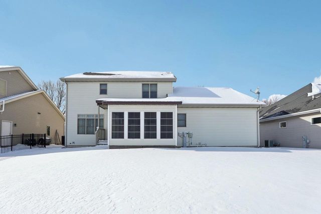 551 Fargo Trail, Madison, WI 53562