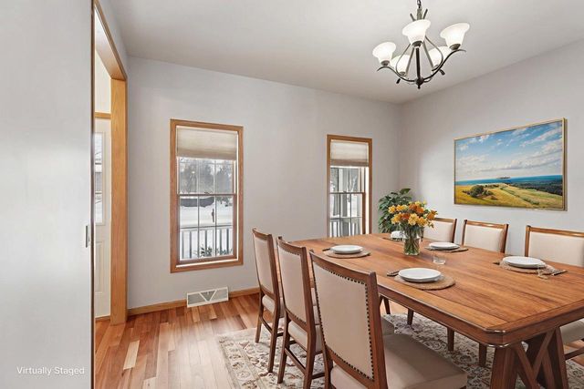 551 Fargo Trail, Madison, WI 53562