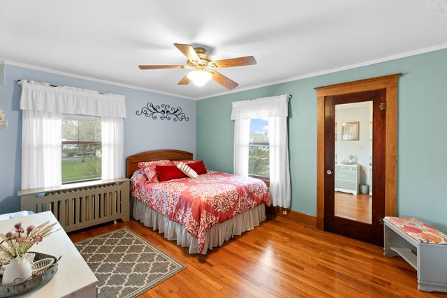 205 E Lincoln Avenue, Watseka, IL 60970