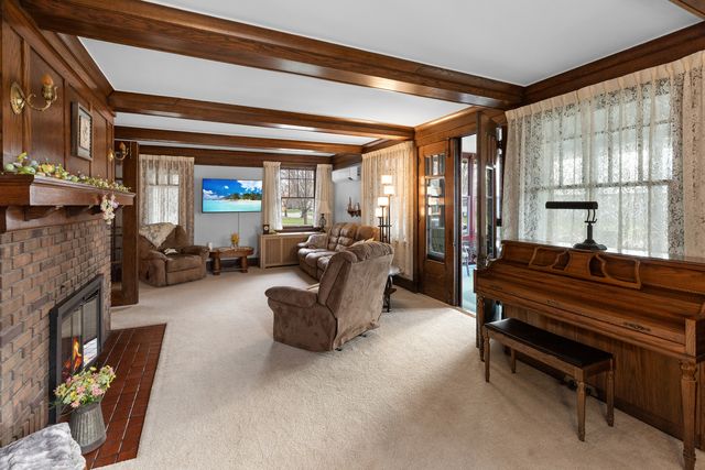 205 E Lincoln Avenue, Watseka, IL 60970