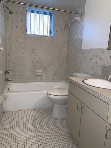 2612 Johnson Street 4, Hollywood, FL 33020