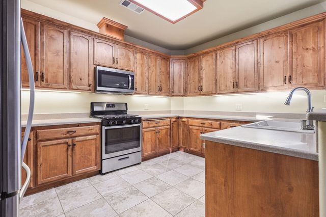 12915 Gardenia Drive, Red Bluff, CA 96080