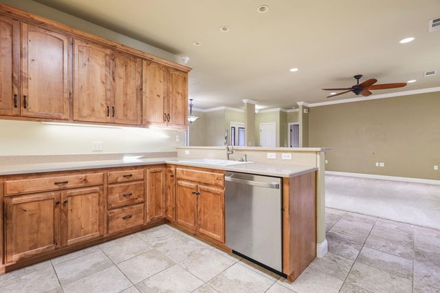 12915 Gardenia Drive, Red Bluff, CA 96080