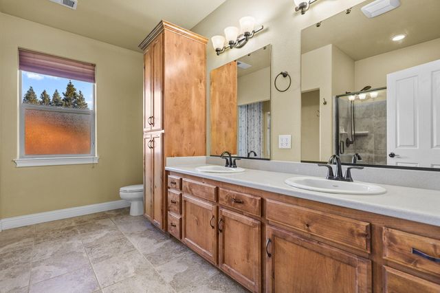 12915 Gardenia Drive, Red Bluff, CA 96080