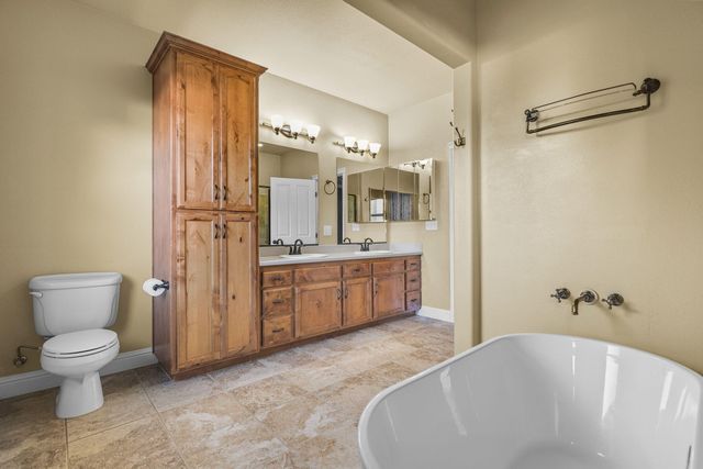 12915 Gardenia Drive, Red Bluff, CA 96080