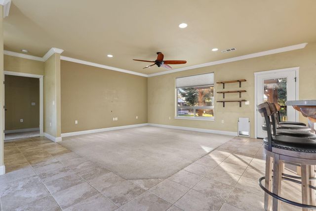 12915 Gardenia Drive, Red Bluff, CA 96080